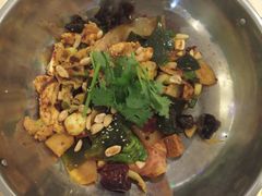 -拿渡麻辣香锅(世茂广场·工三店)