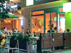 -奈雪的茶(华侨城创意园店)