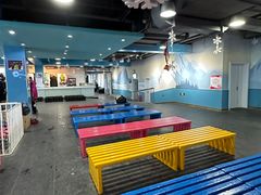 -乔波室内滑雪场