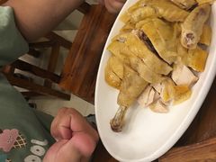 -侬佳蒸菜馆(听潮店)