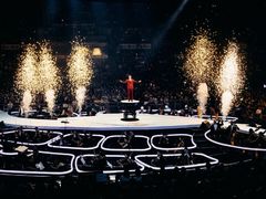 -宝能国际体育演艺中心