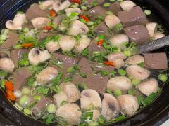 蘑菇肉丝鹅血汤-金典银峰老鹅馆·昆山菜(亭林公园店)