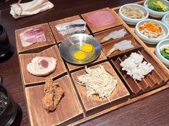 -银米·云南传统过桥米线(双廊黑金冠店)