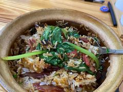 腊肠叉烧煲仔饭-壹煲口福煲仔饭(中山路店)