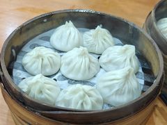 -莱莱小笼·乔艾