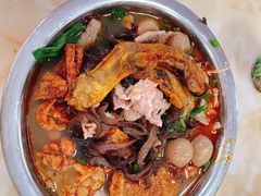 三鲜螺蛳粉+鹌鹑蛋+鸭脚-凤张螺蛳粉·爽口粉(跃进路总店)