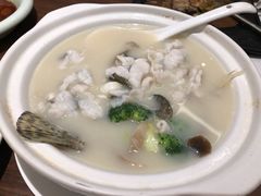 浓汤桂鱼配脆米-港丽餐厅(杭大店)