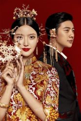 -雪中彩影婚纱摄影·微光艺术中心