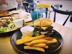 -HELLO 27 意面·沙拉·帕尼尼