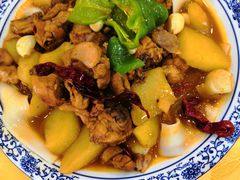 新疆大盘鸡-新疆巴州金丝特餐厅(大钟寺店)