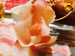 鱼咬羊-京韵胡同·酱香羊蝎子火锅涮肉(长寿路店)