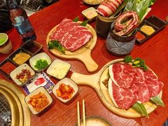 -喜牛烧肉酒场·黑金店(威高广场店)