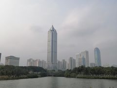 -万绿园