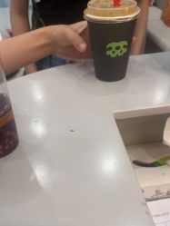 -进巍美甲美睫店