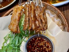 -拾光与烟火丨炭火串烧·自贡小活鲜(西村大院店)