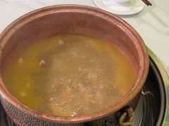 -菌海森林·非遗野生菌火锅(西山区滇池路摩根道店)