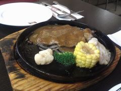莎朗牛排-巴贝拉意式休闲餐厅(中央商场店)