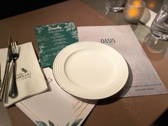 -Oasis Bar & Grill