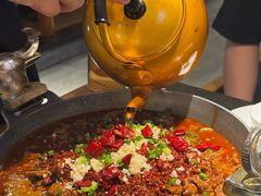 -万重锦·人文川菜馆(骡马市店)