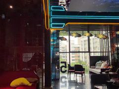 -屋有岛沉浸游戏旗舰店(中山公园店)
