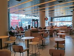 -星巴克臻选(上海合生汇1F店)