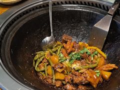 -东北人家铁锅炖(水岸帝景店)