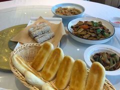 -解家河南菜(商鼎路店)