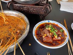-肖四女乐山跷脚牛肉(世博源店)