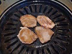 -炼火烤肉店