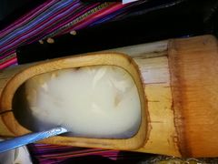 -香巴拉云南餐厅(华莱坞店)