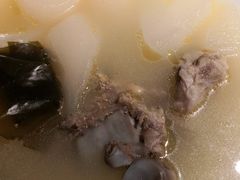 萝卜大骨汤-鸡毛店·川菜(双楠店)
