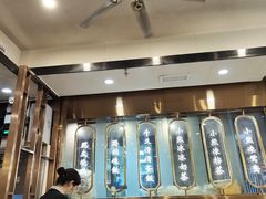 -明记港式烧腊茶餐厅(下沙店)