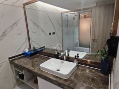 -华海酒店(茂名高铁站店)