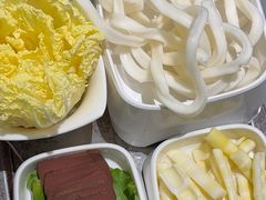 -宴全牛粤来越牛潮汕鲜牛肉火锅(海州万达广场店)