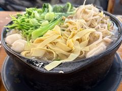 -丽虹云南过桥米线(兴工街店)
