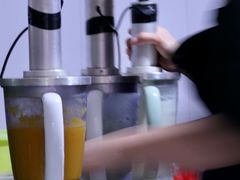 -夏食光安顺小舒冰粉冰浆(甲秀楼店)