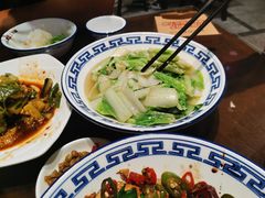 -富正毅三下锅(体育馆店)