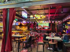 -Famous肥猫墨西哥音乐餐吧(五棵松华熙LIVE店)