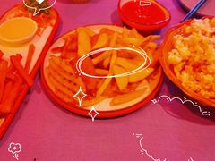 -拾光音乐餐酒吧(告庄星光夜市店)