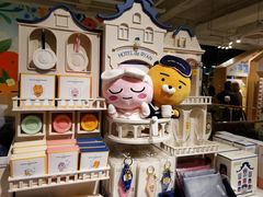 -KAKAO FRIENDS(弘大店)