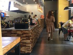 -UMAMI乌玛米披萨·汉堡·清真Halal(红岭北店)