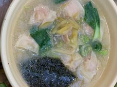 鲜肉大馄饨-圆宝台湾小吃(迎津街店)