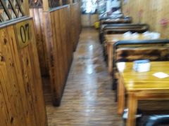 大堂-老东镇啤酒屋海鲜加工·蒸汽海鲜·海鲜烧烤(台东店)
