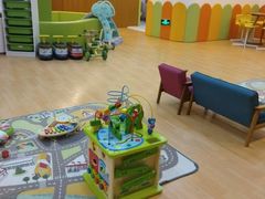 -婴智贝佳蒙特梭利早教托育中心(杨浦店)