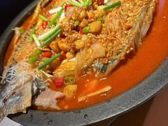 -鸣记脆皮烤鱼·海鲜烤鱼(三八广场店)