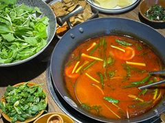 -贵厨酸汤牛肉(小十字店)