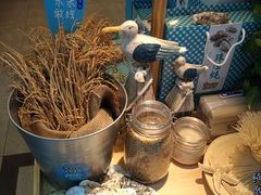 -灵芝妹子海鲜米线(香炉礁山姆店)
