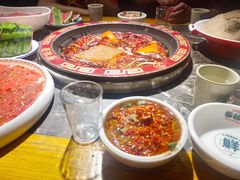 牛油红锅-蜀辣居鲜货老火锅(红牌楼店)