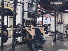 -享受健身·美体塑形馆