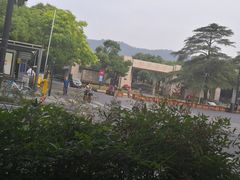 校门-浙江大学(玉泉校区)